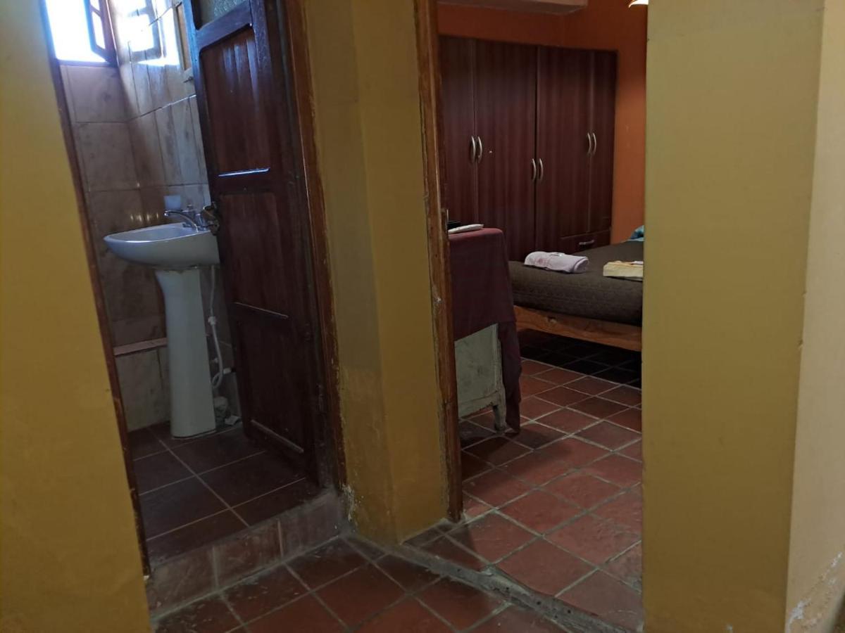 Carnavalito Hostel Tilcara Exterior photo