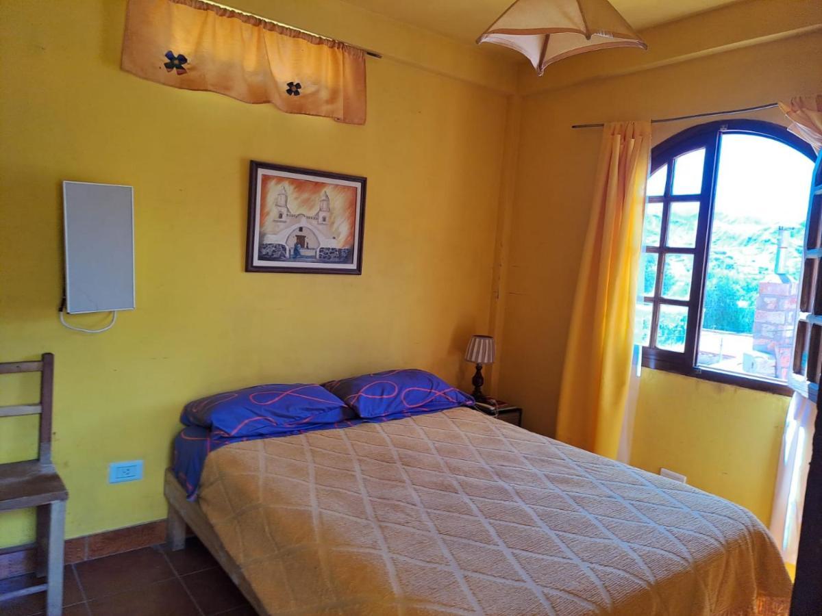 Carnavalito Hostel Tilcara Exterior photo